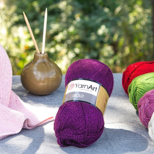 Gold yarn 5 x 100 g